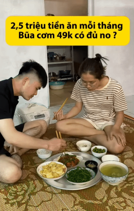 Chi tiêu tiết kiệm 200.000 đồng cho cả tuần ở Hà Nội: Bữa cơm gia đình đầy ý nghĩa - Ảnh 21.