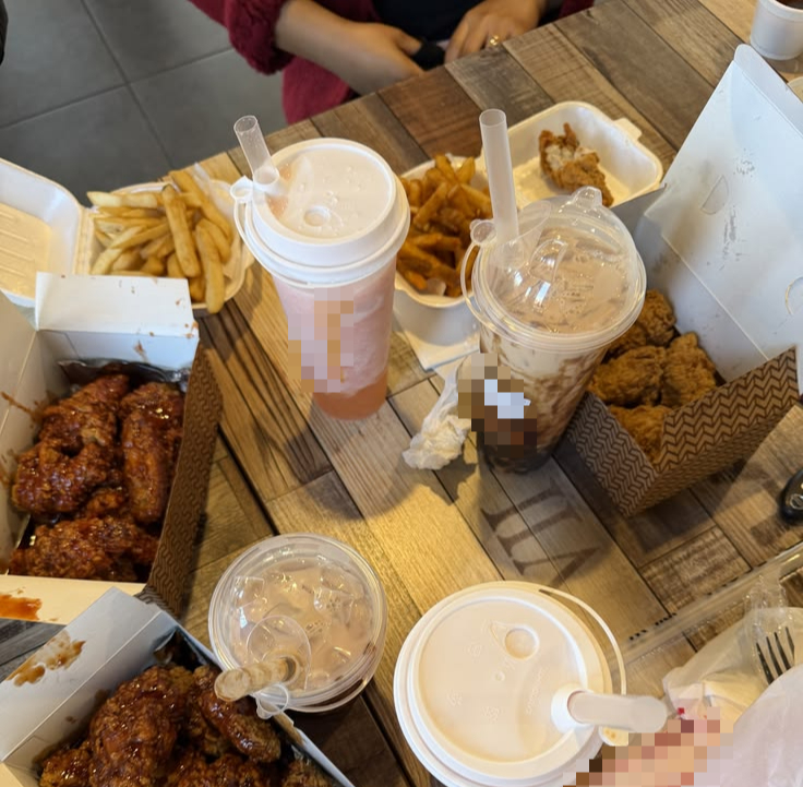 Nấu ăn ở nhà nhưng làm 5 việc sau còn hại hơn gọi đồ ăn sẵn, dễ gây ung thư: Rất nhiều gia đình làm mỗi ngày!- Ảnh 1.