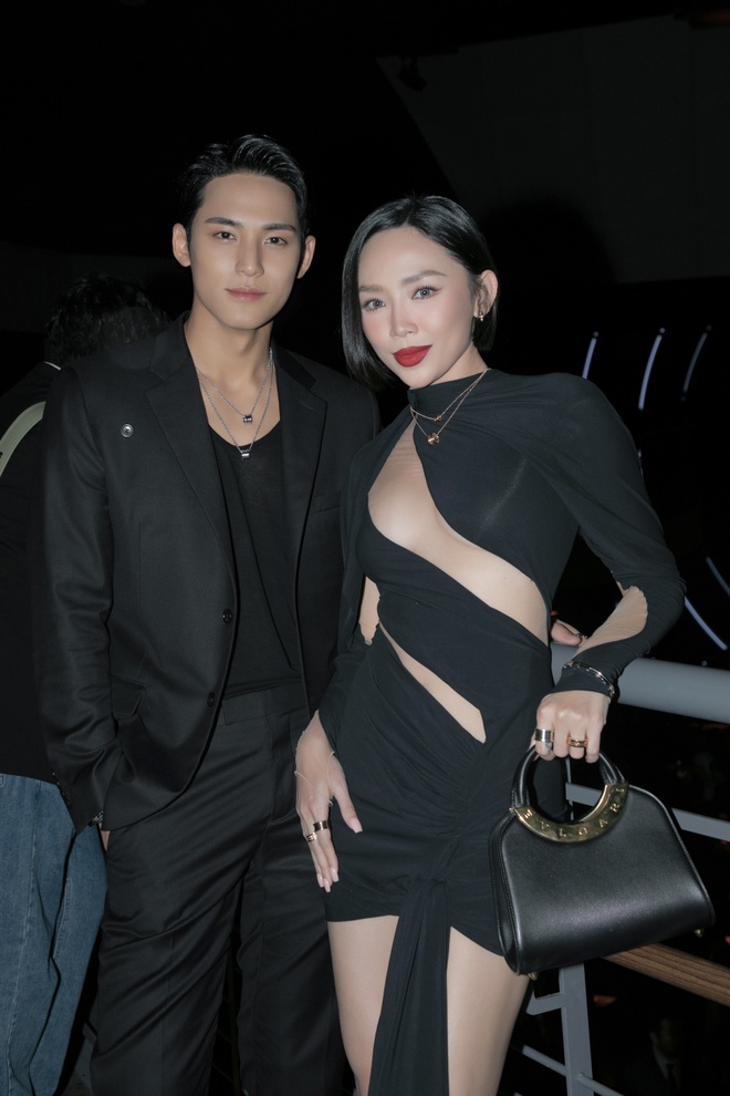 Duy nhất mỹ nhân Việt này được đọ sắc với Taylor Swift, vừa xuất hiện "rắn chúa" khen đẹp giống như Marilyn Monroe- Ảnh 3. Duy nhất mỹ nhân Việt này được đọ sắc với Taylor Swift, vừa xuất hiện "rắn chúa" khen đẹp giống như Marilyn Monroe- Ảnh 3.