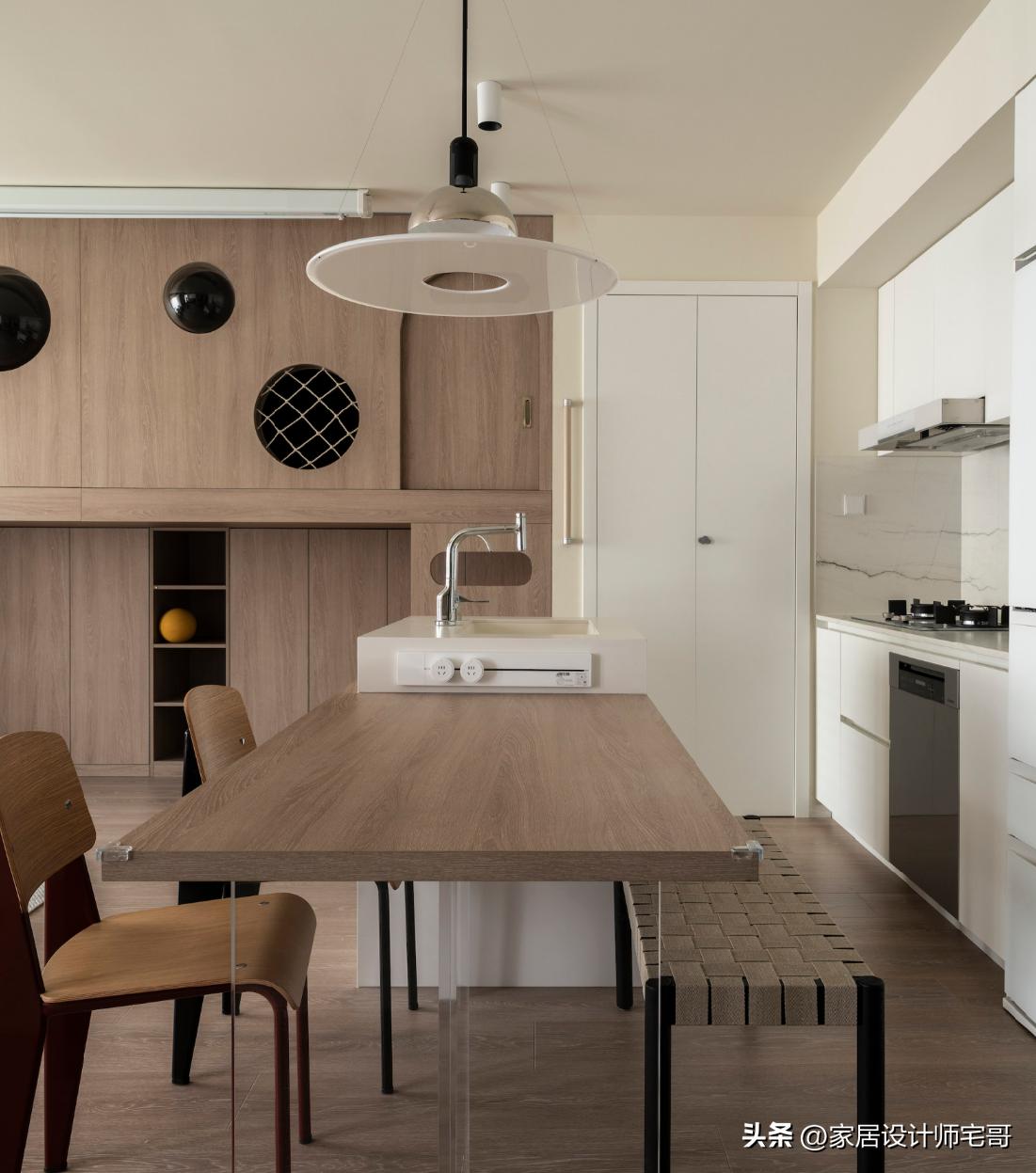 Chỉ 45m² nhưng chia được 3 phòng ngủ: Bài toán nhà nhỏ được giải quá thông minh- Ảnh 8.