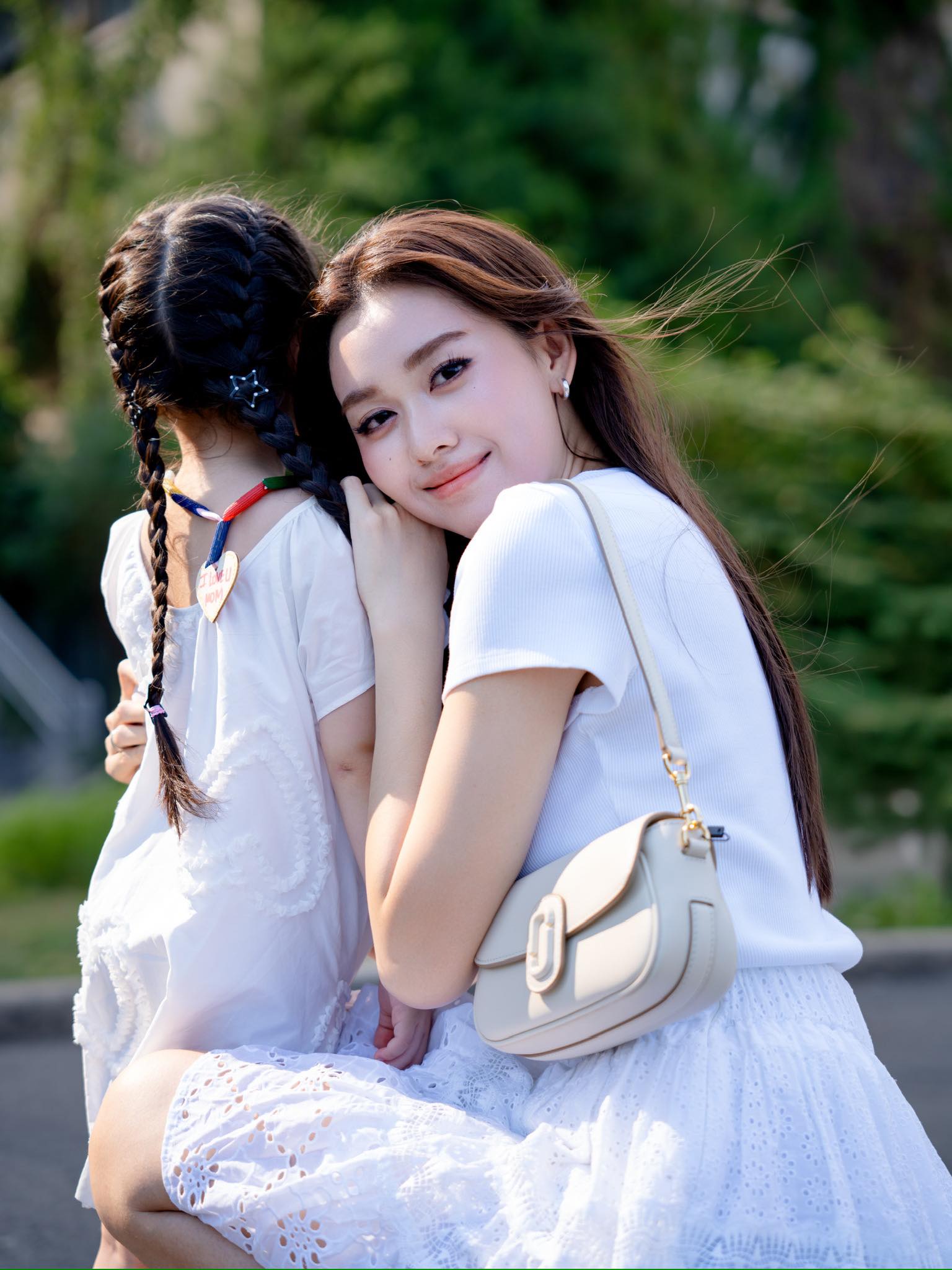 Tiểu thư Vbiz được giấu kín bưng nay đã lớn cỡ này: Mẹ là Á hậu visual đỉnh, danh tính bố cực bí ẩn- Ảnh 6.