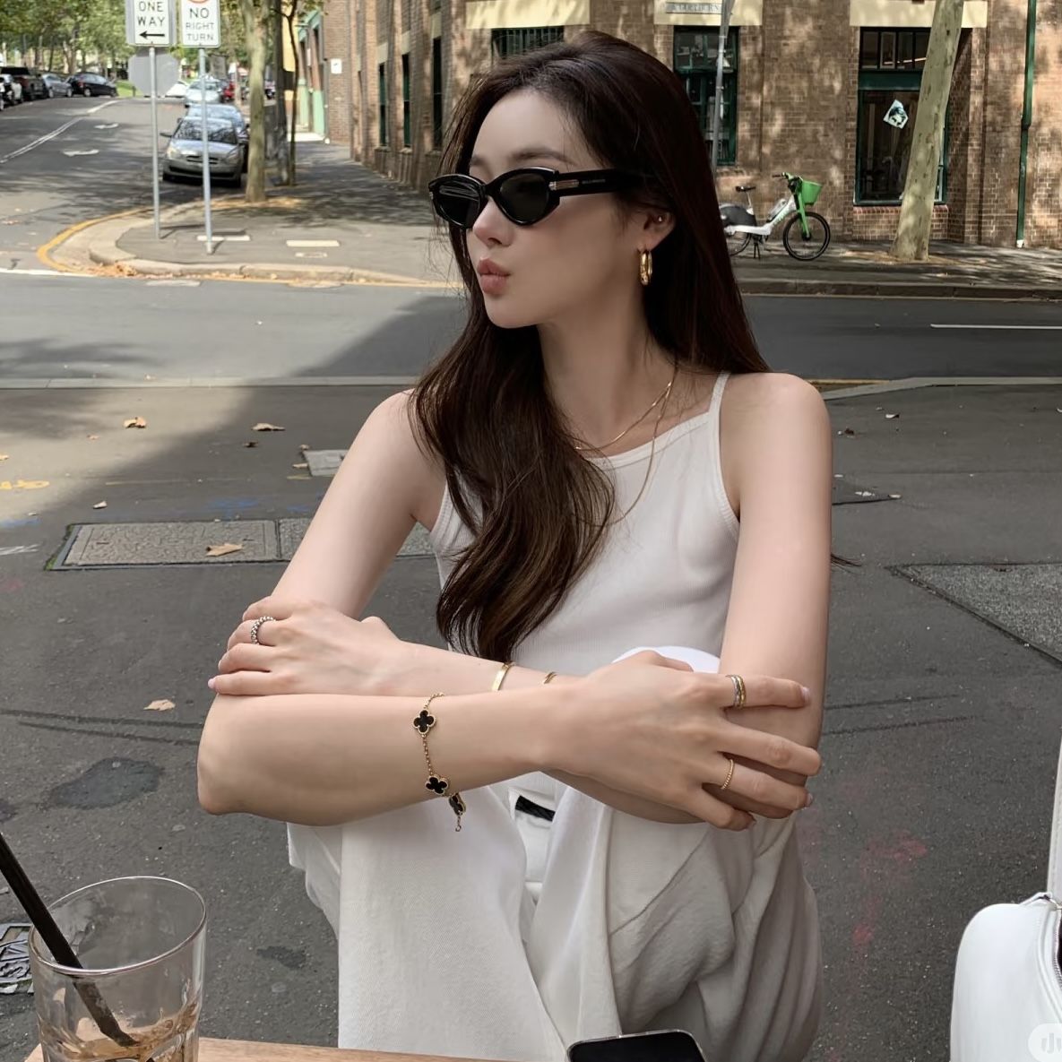 Người có tiền không mua vàng theo cách bạn nghĩ- Ảnh 1.