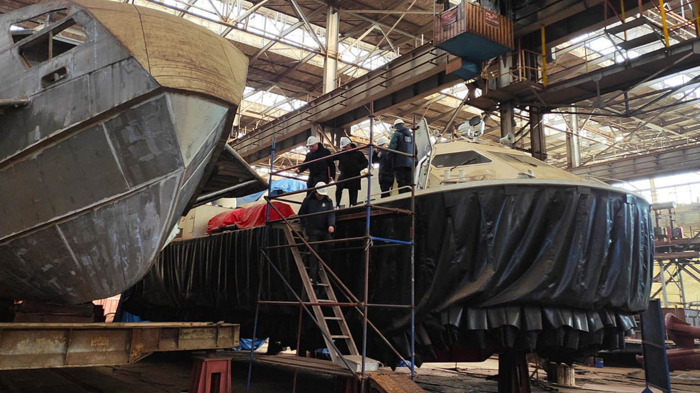 Nga dự kiến sản xuất "xe tải đường thủy" hàng loạt: Thời gian hoàn thiện rút gọn từ 225 xuống còn 108 ngày- Ảnh 2.