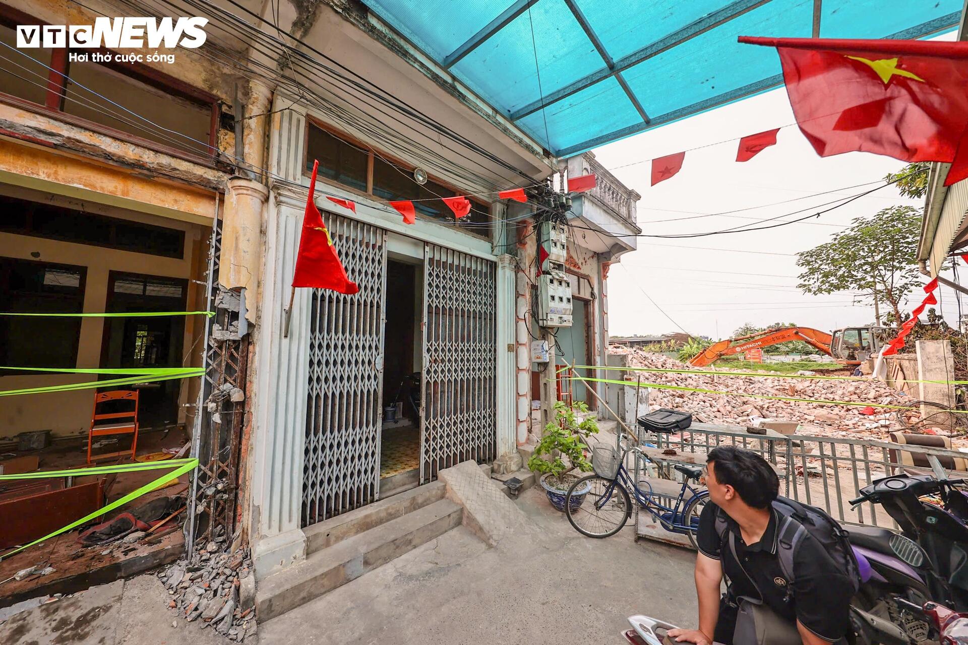 Người Hà Nội tháo dỡ nhà, giao mặt bằng thi công nút giao Phạm Tu - Xa La- Ảnh 11.