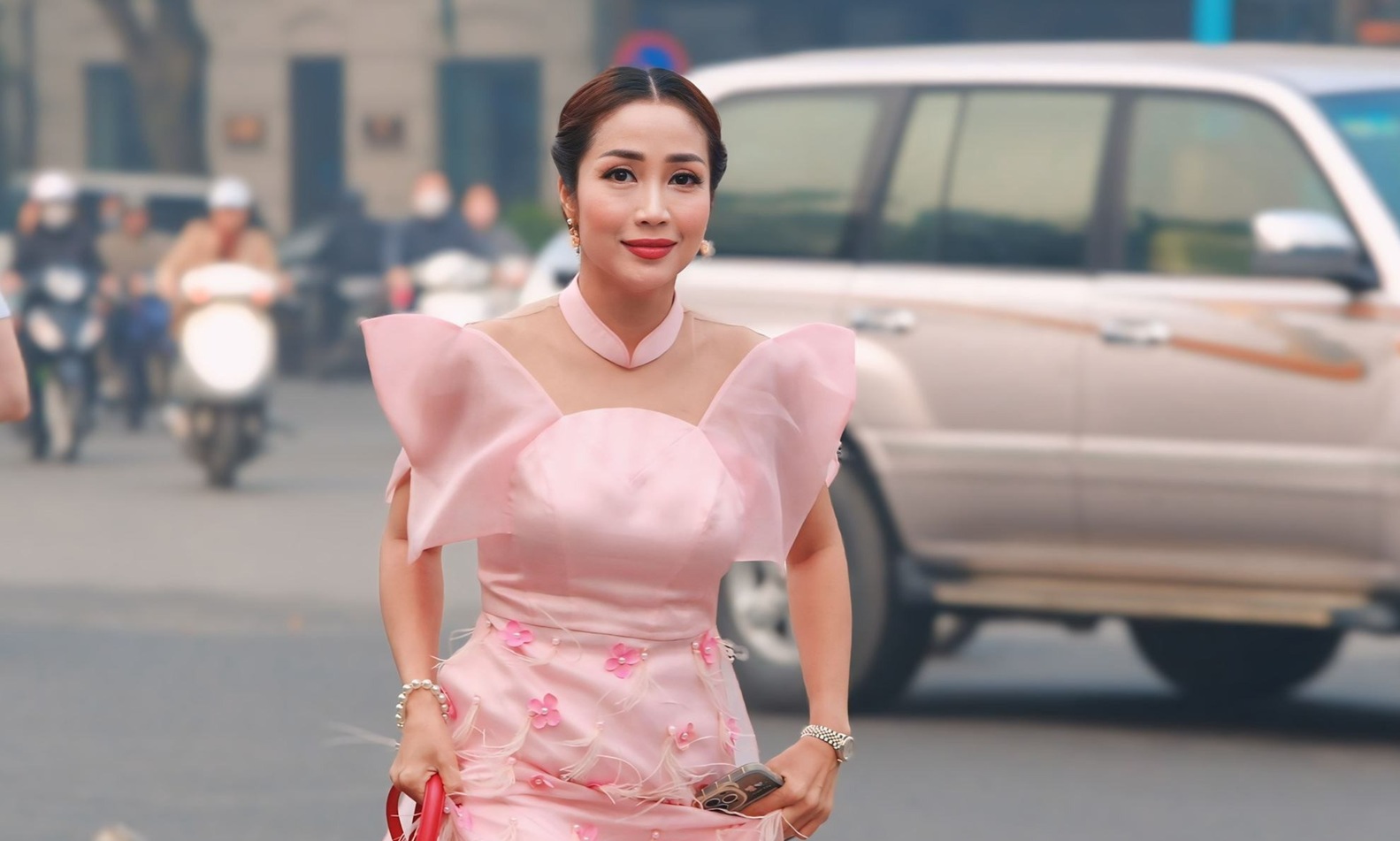 Nữ NSƯT từ Úc về làm bà chủ, nhà đầu tư, giám đốc điều hành- Ảnh 2.