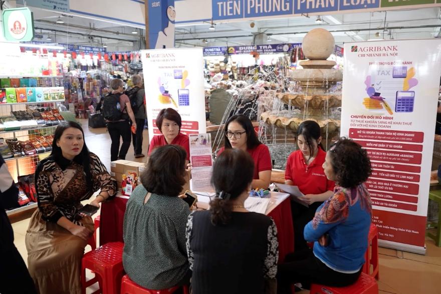 Agribank đồng hành cùng hộ kinh doanh: Kê khai thuế dễ dàng – Chuyển đổi doanh nghiệp vững vàng - Ảnh 3.