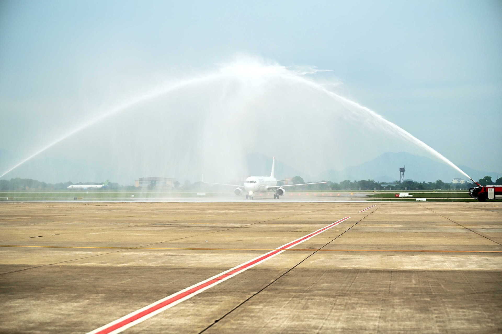 Vietravel Airlines đón tàu bay Airbus A321 mới, hé lộ kế hoạch bổ sung 9 máy bay và mở loạt đường bay quốc tế- Ảnh 2.