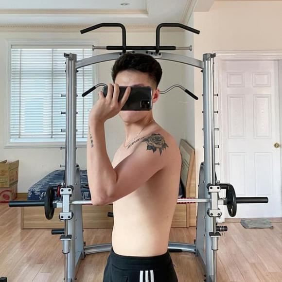 Nhà của Joyce Phạm - ái nữ đại gia Minh Nhựa: Biệt thự lên đèn sáng rực cả khu phố, bên trong là không gian sống sang chảnh đúng chuẩn rich kid - Ảnh 15.