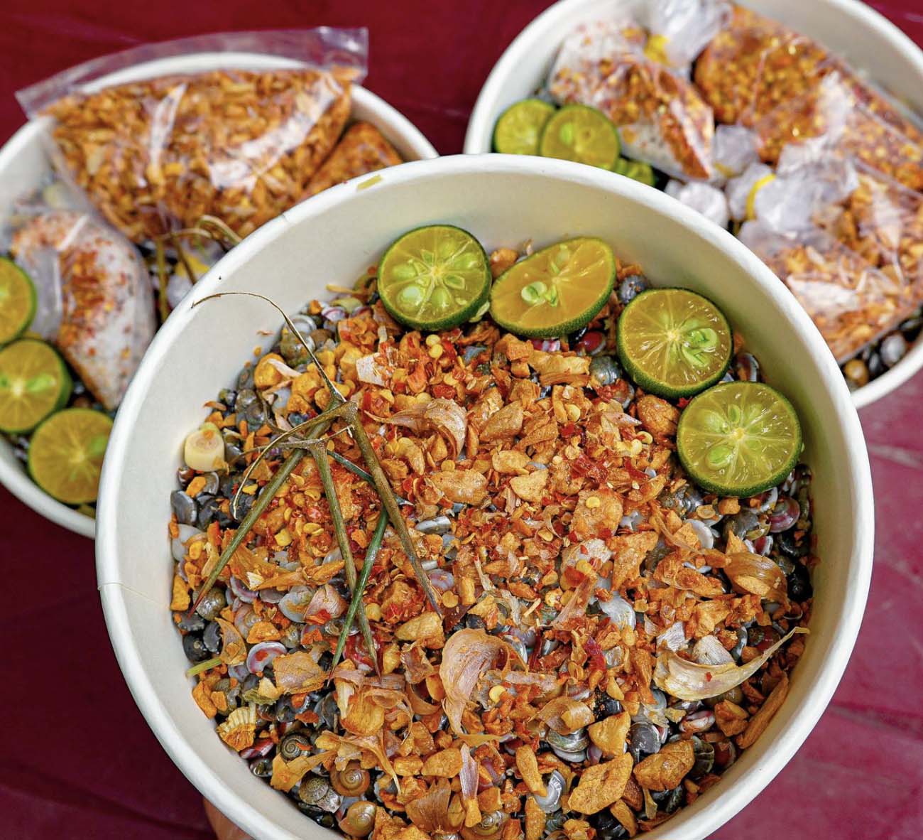 Giá vàng đu đỉnh cũng không bằng lon ốc lể miền Trung- Ảnh 1.