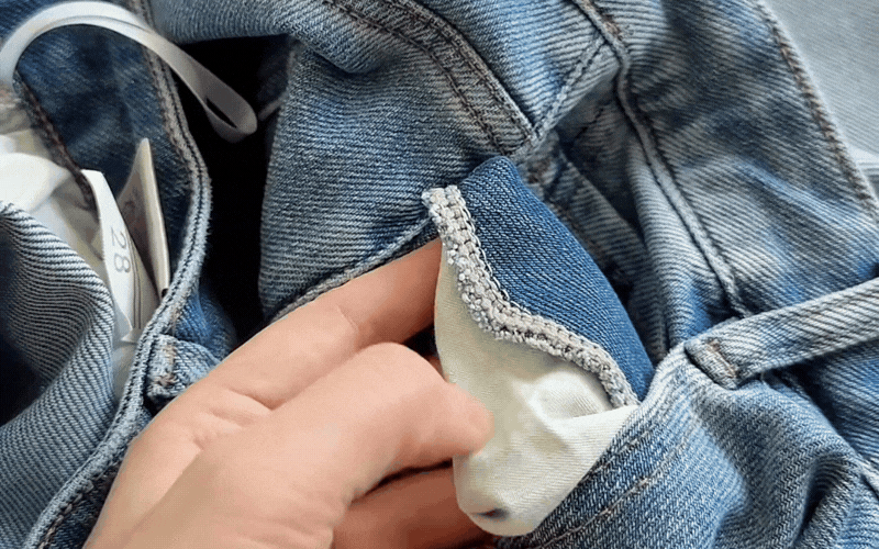 Không cần mặc thử, đây là mẹo để phân biệt quần jeans xịn hay không chỉ bằng mắt thường!- Ảnh 18.