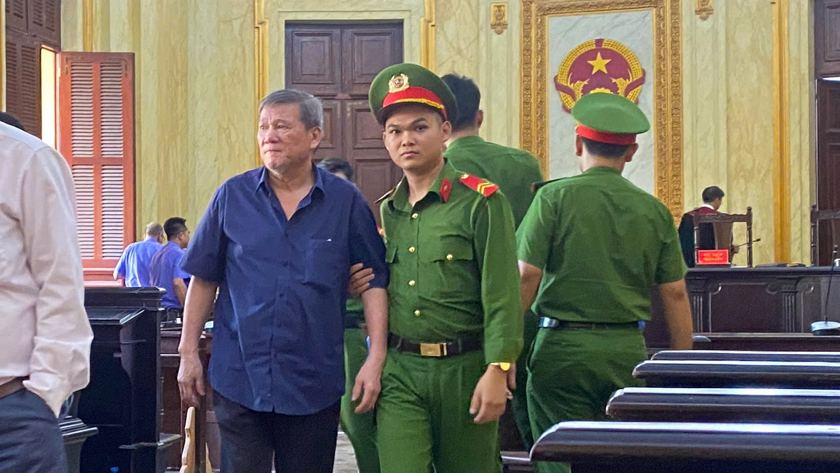 Vụ án ngân hàng: Khoản vay sai phình to hàng trăm tỷ qua nhiều vòng đảo nợ- Ảnh 1.