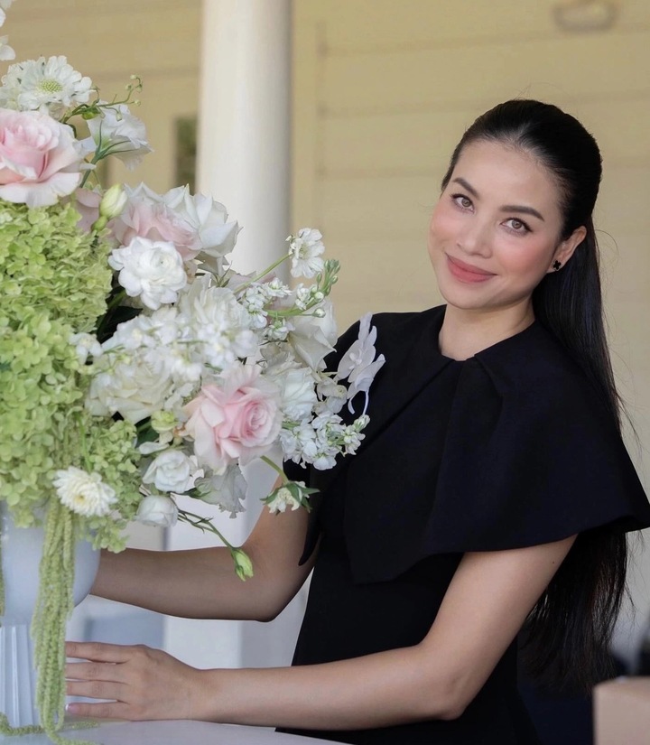 Sức hút của 'Hoa hậu quốc dân' dù đã gần 10 năm rời hào quang showbiz Việt- Ảnh 12.