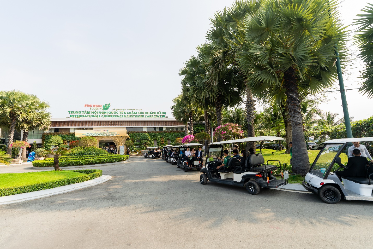 Five Star Group tăng tốc với The Royal, quy tụ 86 đối tác phân phối chiến lược - Ảnh 1.