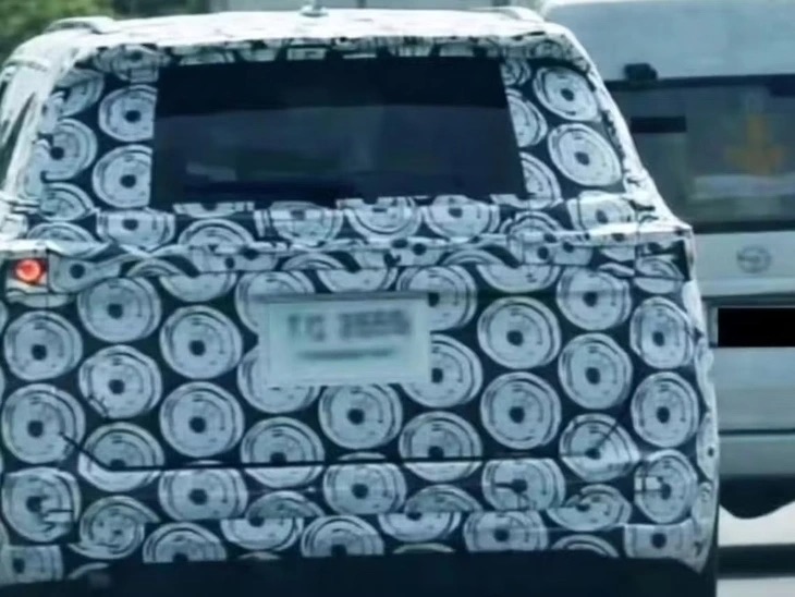 Xem trước Toyota Fortuner đời mới sắp ra mắt: Khung gầm, nội thất xịn như Land Cruiser Prado, máy dầu 3.0L, ADAS nâng cấp?- Ảnh 2.