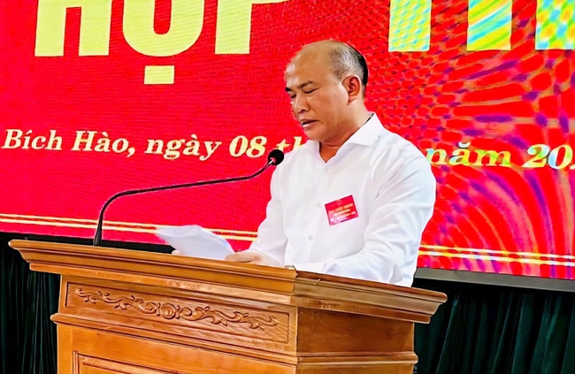 Một Chủ tịch xã xin nghỉ việc vì lý do sức khỏe - Ảnh 1.