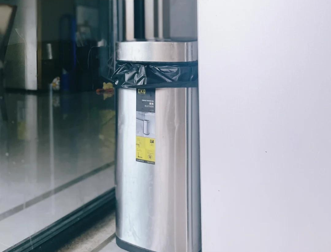 Sau 3 năm sống tối giản, ở tuổi 38, tôi bỏ 7 thứ trong nhà và đổi lại là không gian rộng hơn, ít việc nhà hơn, nhiều tự do hơn- Ảnh 5.