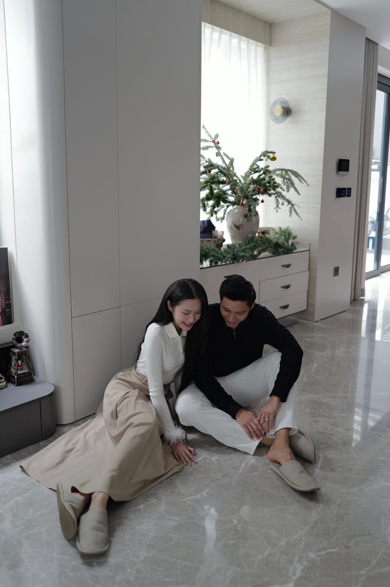 Hôm nay sinh nhật Văn Hậu: Tuổi 27 có vợ đẹp con ngoan, sở hữu đủ cả nhà lầu, xe hơi- Ảnh 5.