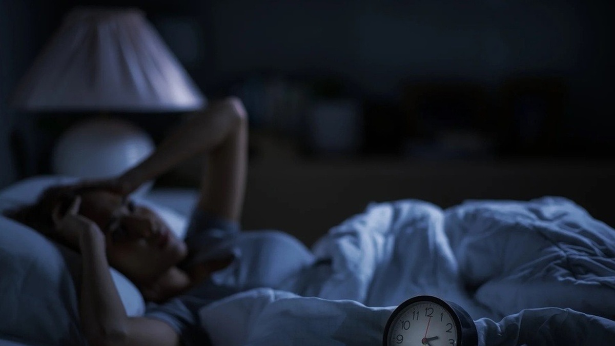 23h đêm, cuộc gọi từ số lạ chỉ nói đúng 1 câu rồi tắt máy khiến tôi biết 1 chuyện liên quan ngày 15 hàng tháng của chồng mình- Ảnh 1.