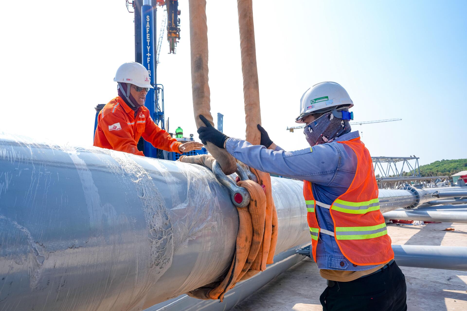 Diện mạo Trung tâm Hội nghị APEC ở Phú Quốc dần lộ diện sau 10 tháng thi công- Ảnh 6.