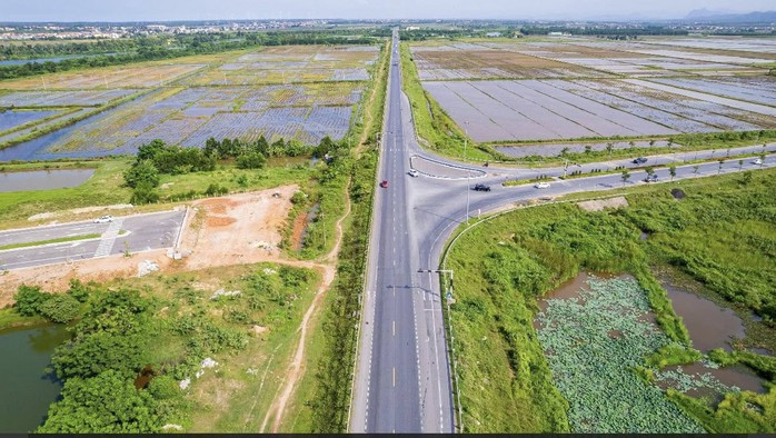 Vụ “Người lạ” trong hồ sơ gói thầu 16,5 tỉ ở Quảng Trị: Phát sinh kiến nghị vẫn khởi công?- Ảnh 2.