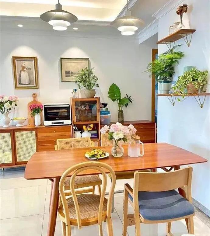 Ngôi nhà hướng biển của người phụ nữ 40 tuổi sống một mình: Không cần xa hoa vẫn đủ đầy, mỗi ngày như đang nghỉ dưỡng- Ảnh 7.