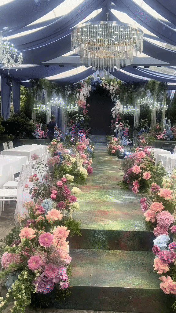 Sáng nhất Bắc Ninh lúc này: Lâu đài 300 tỷ kín hoa tươi, đám cưới "trong truyền thuyết" ngắm online cũng đủ choáng- Ảnh 4.