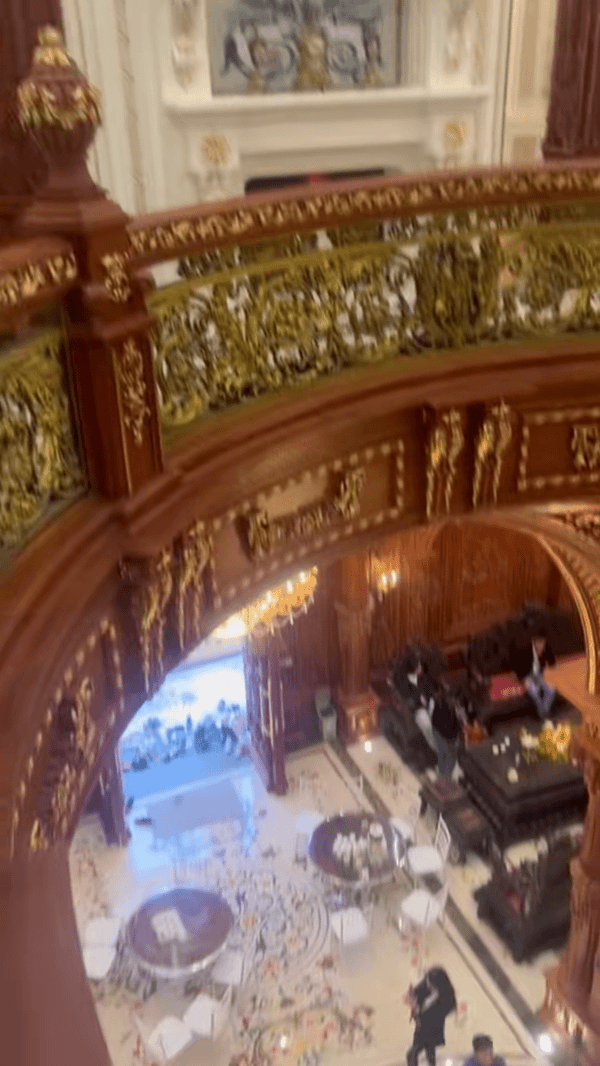 Sáng nhất Bắc Ninh lúc này: Lâu đài 300 tỷ kín hoa tươi, đám cưới "trong truyền thuyết" ngắm online cũng đủ choáng- Ảnh 12.