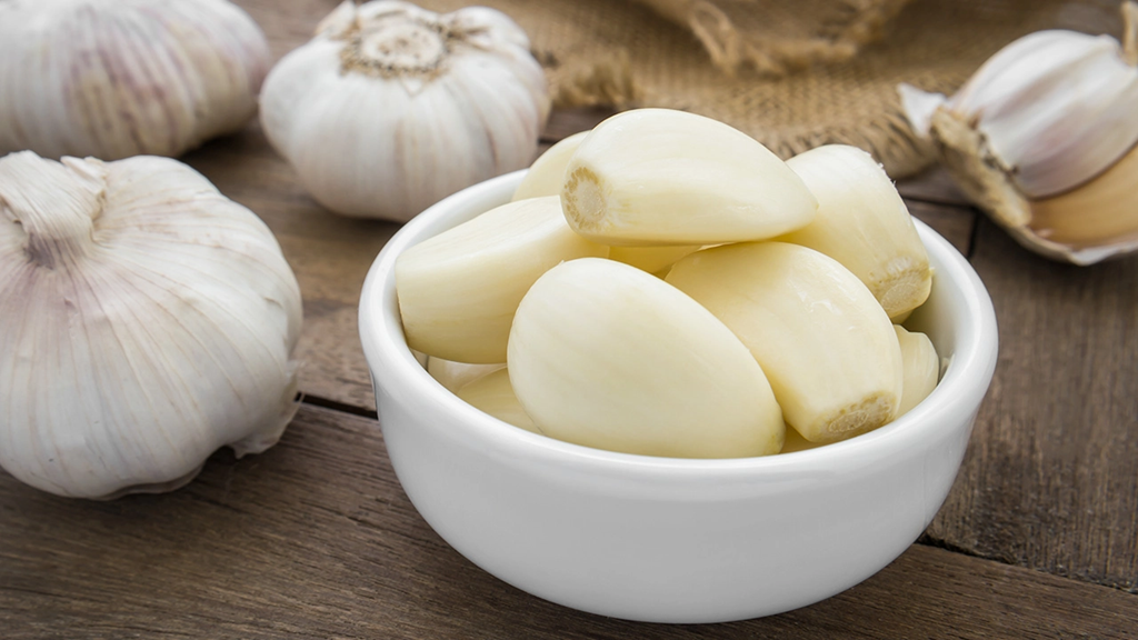 Top 7 thực phẩm thanh lọc máu, kích thích tuần hoàn và loại bỏ độc tố khỏi cơ thể, chợ Việt nào cũng bán- Ảnh 1.