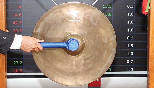 Cổ phiếu một ngân hàng chuẩn bị lên sàn HoSE - Ảnh 1.