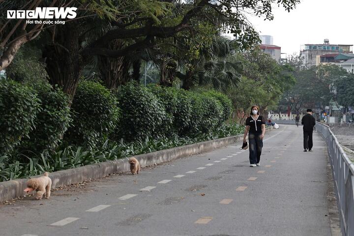 Sau 6 tháng hồi sinh, dòng 'sông chết' ở Hà Nội thay đổi ra sao?- Ảnh 18.