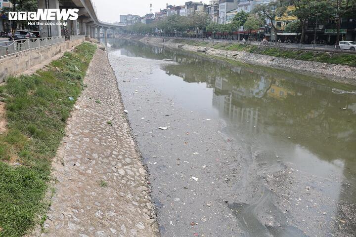 Sau 6 tháng hồi sinh, dòng 'sông chết' ở Hà Nội thay đổi ra sao?- Ảnh 9.