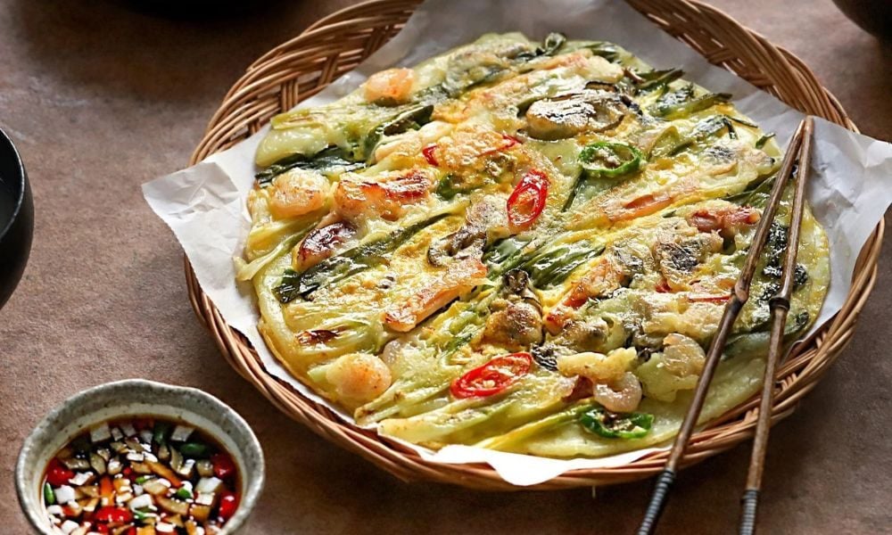 Ăn kiêng vẫn béo bụng? Có thể bạn đang ăn phải 8 thực phẩm này mỗi ngày- Ảnh 1.