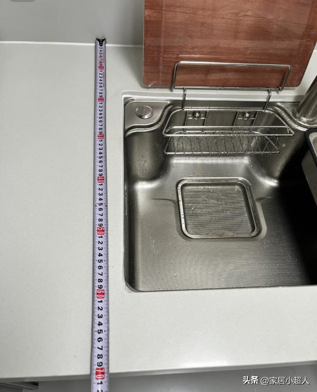 Sau 2 lần sửa bếp, tôi nhận ra: Sai 4 kích thước này khiến việc nấu ăn ngày càng mệt - Ảnh 2.