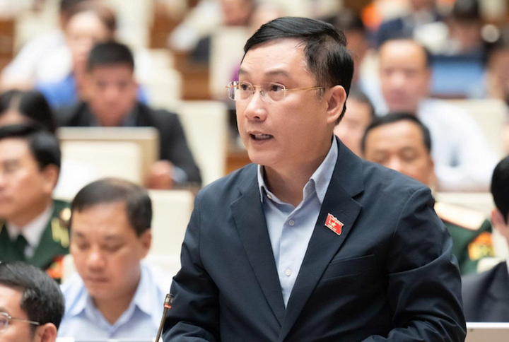 ĐBQH: Đề xuất kiểm soát tín dụng bất động sản, ưu tiên vốn cho sản xuất- Ảnh 1.
