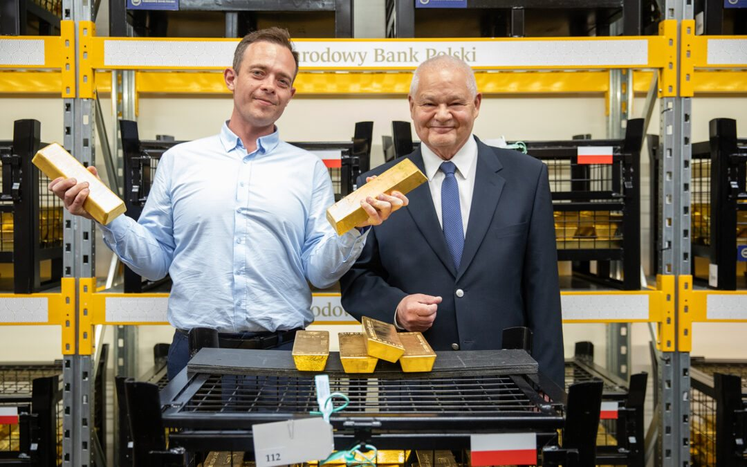 Tổng thống lẫn thống đốc NHTW muốn bán một phần trong số 550 tấn vàng dự trữ để mua vũ khí, bộ trưởng tài chính một nước châu Âu nói thẳng: Đi vay EU còn hơn- Ảnh 1.