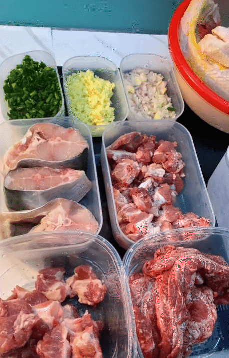 Cách tiết kiệm tiền đi chợ cả tuần cho vợ chồng trẻ ở Hà Nội - Ảnh 4.