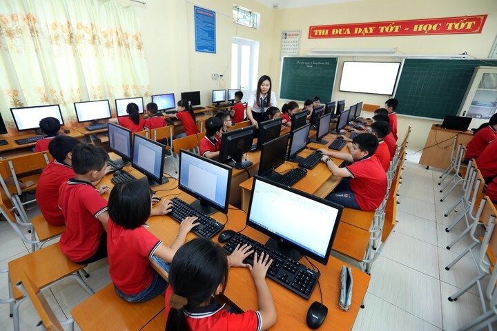 Chuyên gia: Giảm trừ cho y tế, giáo dục cần nâng tối đa hơn 100 triệu đồng/năm- Ảnh 1.