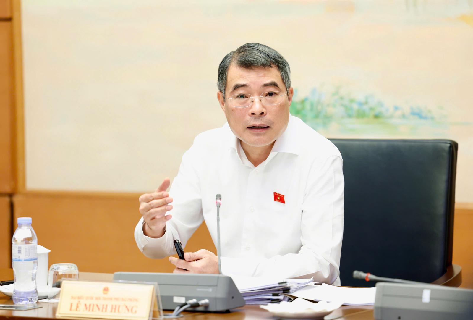 Thủ tướng: Sẽ nâng ngưỡng doanh thu chịu thuế với hộ kinh doanh, dự kiến 1 tỉ đồng  - Ảnh 1.