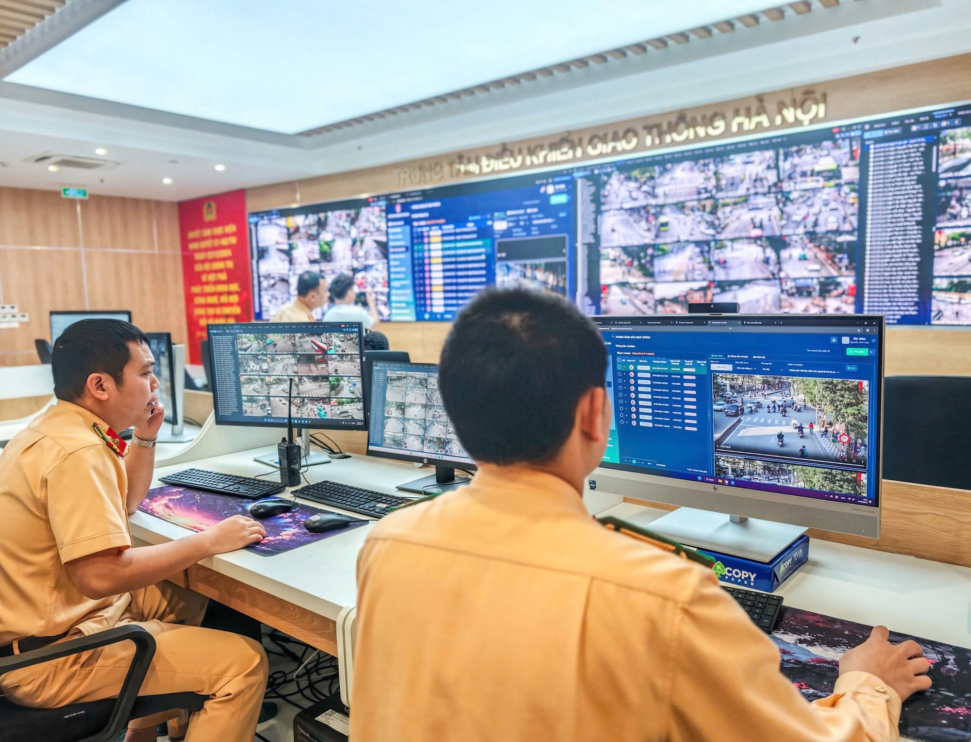 CSGT Hà Nội sử dụng thiết bị đặc biệt để xử lý 1 lỗi vi phạm giao thông phổ biến, các tài xế chú ý - Ảnh 6.