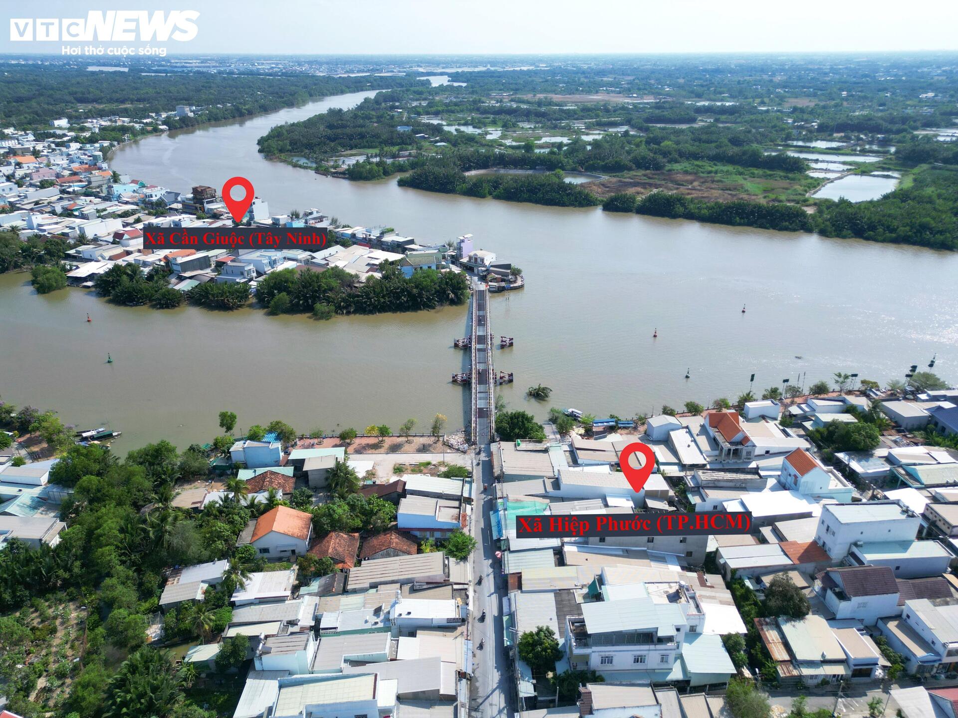 Cầu sắt hơn 50 tuổi nối TP.HCM - Tây Ninh xuống cấp, nằm chờ ngày xây mới- Ảnh 1.