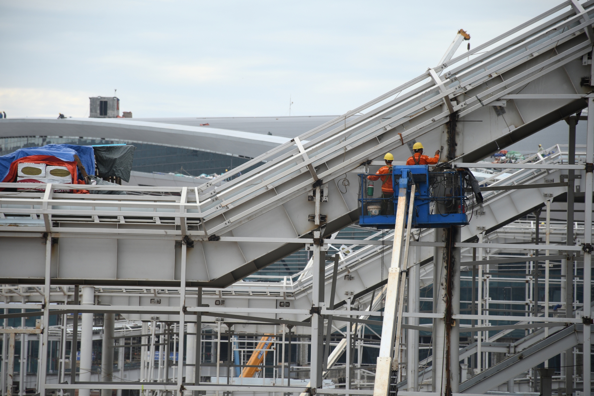 Thiếu hụt 40 % lao động tại công trường sân bay Long Thành - Ảnh 1.