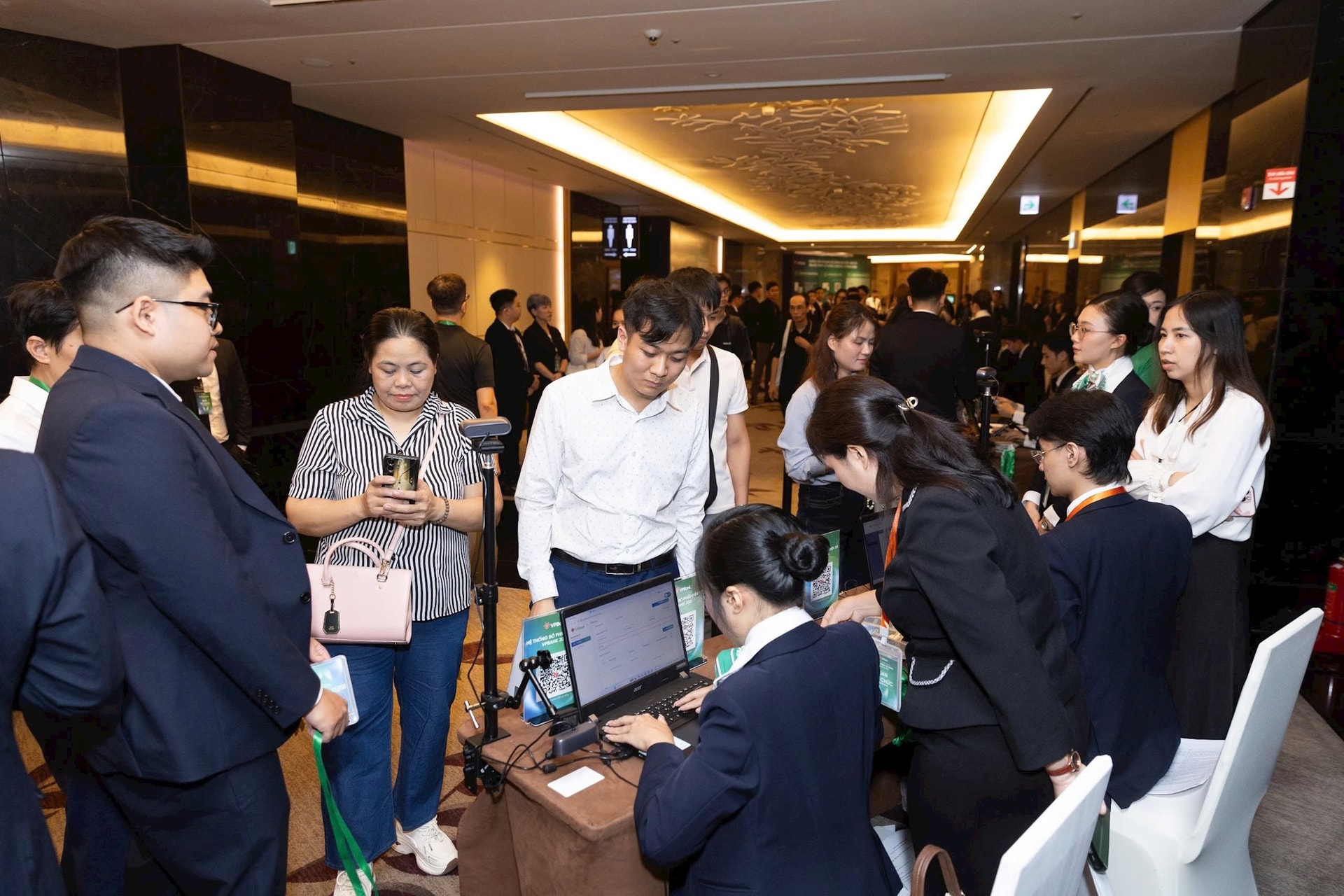 ĐHCĐ VPBank: Kế hoạch lợi nhuận 2026 trên 41.300 tỷ đồng, tăng vốn điều lệ lên cao nhất hệ thống ngân hàng- Ảnh 1.