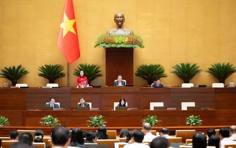 Ngày 23/4, Quốc hội thảo luận về dự án Luật sửa đổi 4 luật về Thuế- Ảnh 1.