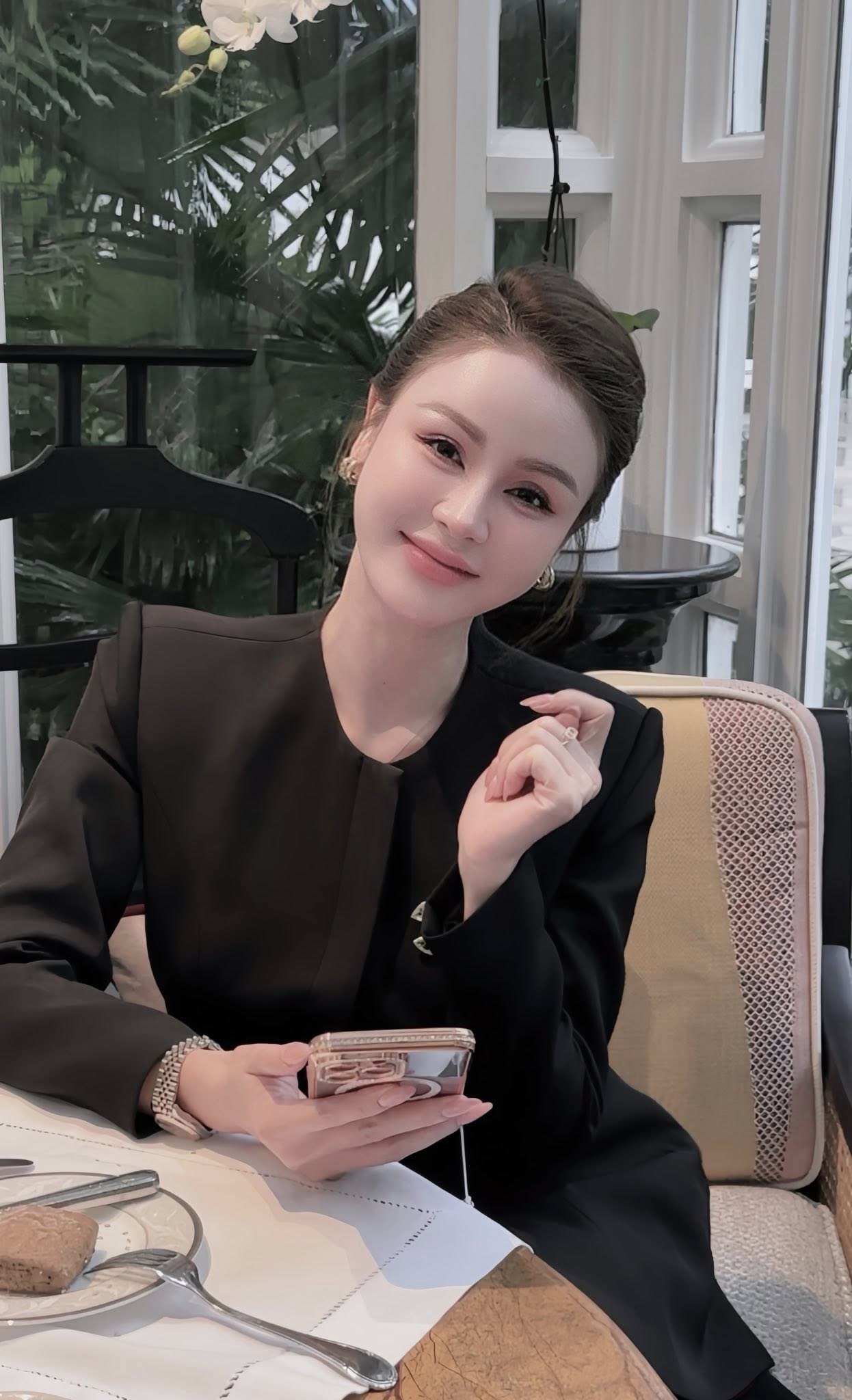 Mẹ đơn thân là mỹ nhân phim giờ vàng VTV, U40 body đẹp "mướt mắt", không có ý định lấy chồng - Ảnh 6.