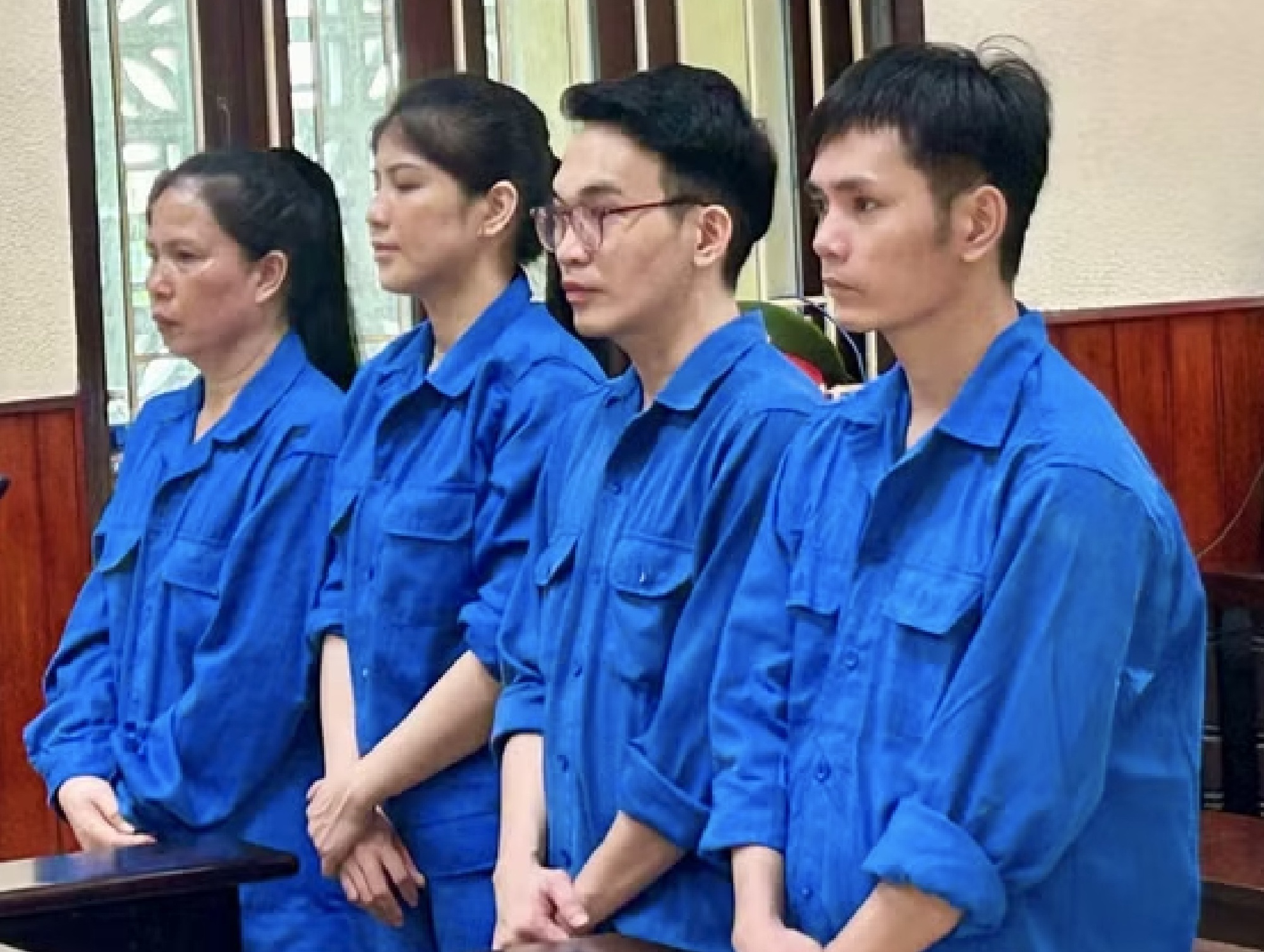 Dựng kịch bản vay “đáo hạn”, cựu nhân viên ngân hàng lừa 65,5 tỉ đồng - Ảnh 1.