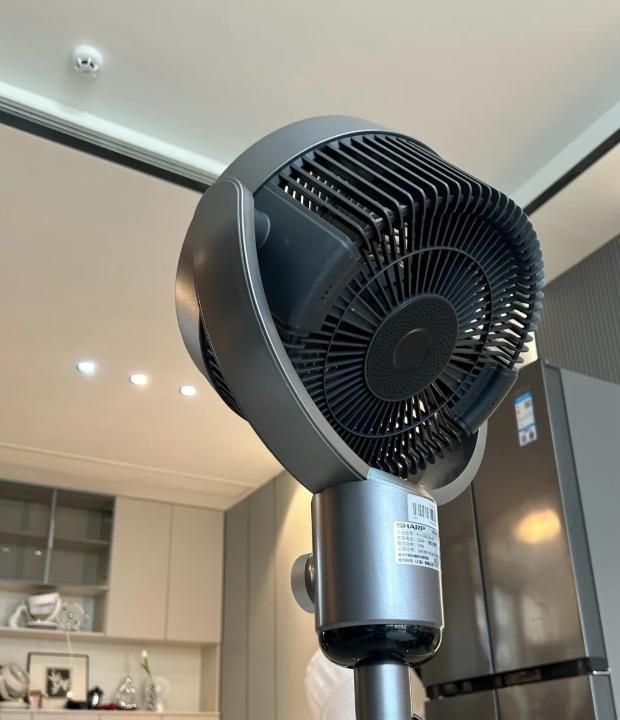 Đừng cố tiết kiệm sai cách khi dùng điều hòa: 5 mẹo giúp bạn dùng điều hòa thoải mái mà tiền điện không tăng vọt - Ảnh 2.