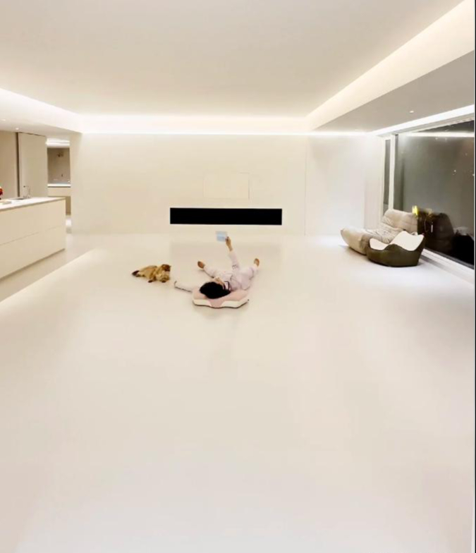 Nhà không sofa, không tivi, khách đến cũng… không muốn ngồi lâu: Xu hướng sống tối giản đang thay đổi cách nhiều người thiết kế tổ ấm - Ảnh 5.