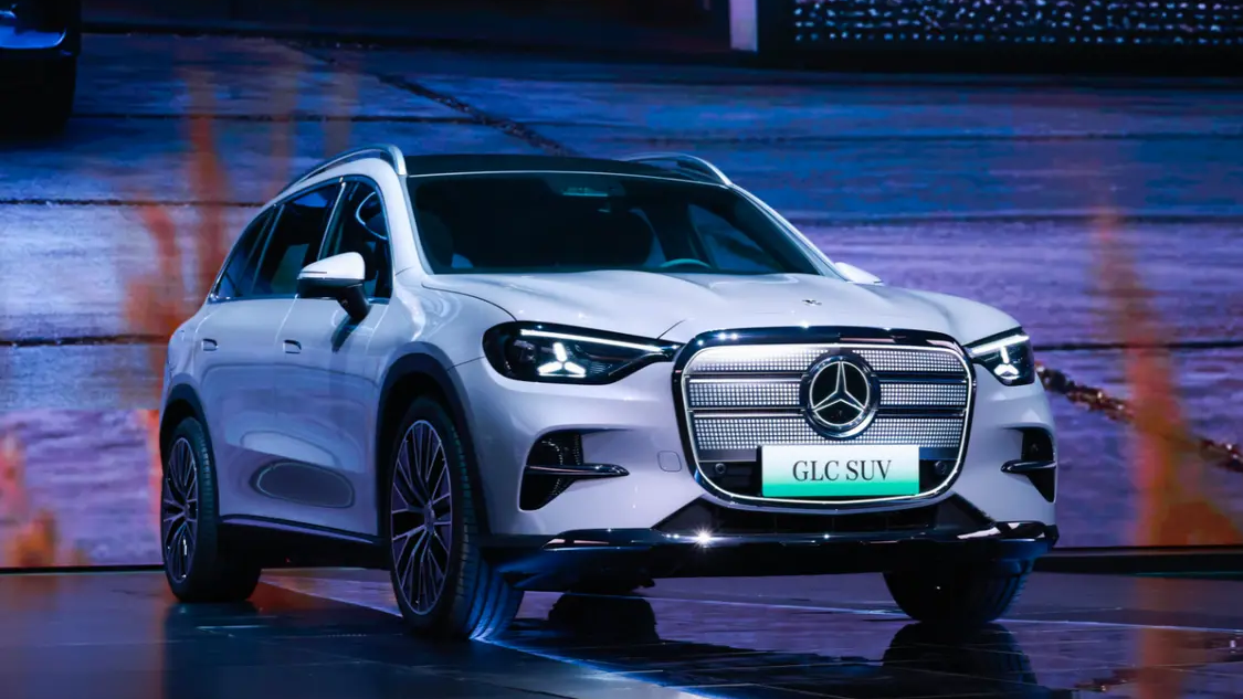 Mercedes-Benz GLC EV có bản đặc biệt: Mẫu SUV điện mang linh hồn S-Class với tầm vận hành hơn 700 km - Ảnh 1.