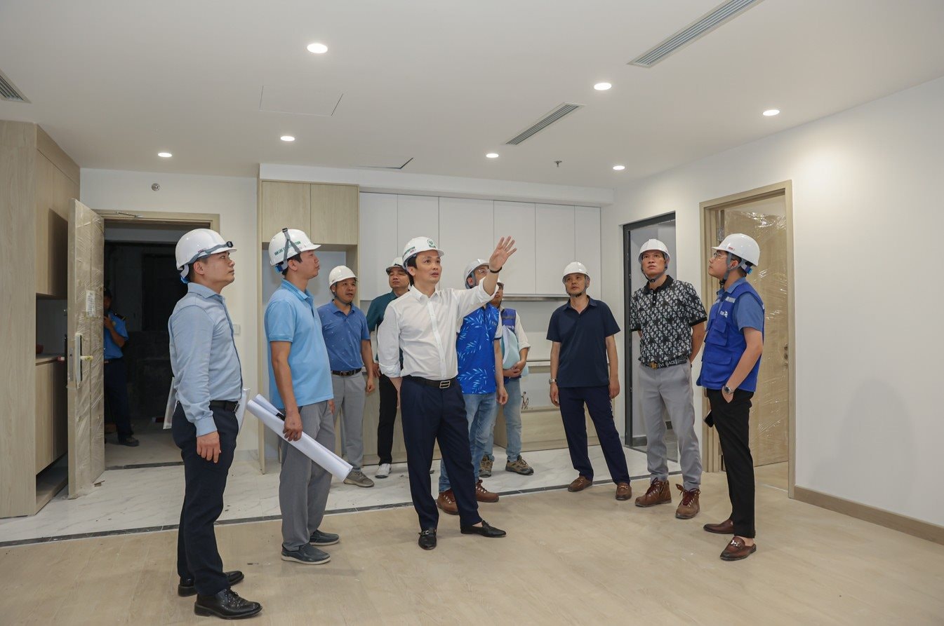 Ông Trịnh Văn Quyết trực tiếp ra công trường, dự án trên đất vàng thủ đô của FLC chạy nước rút trước giờ G- Ảnh 2.