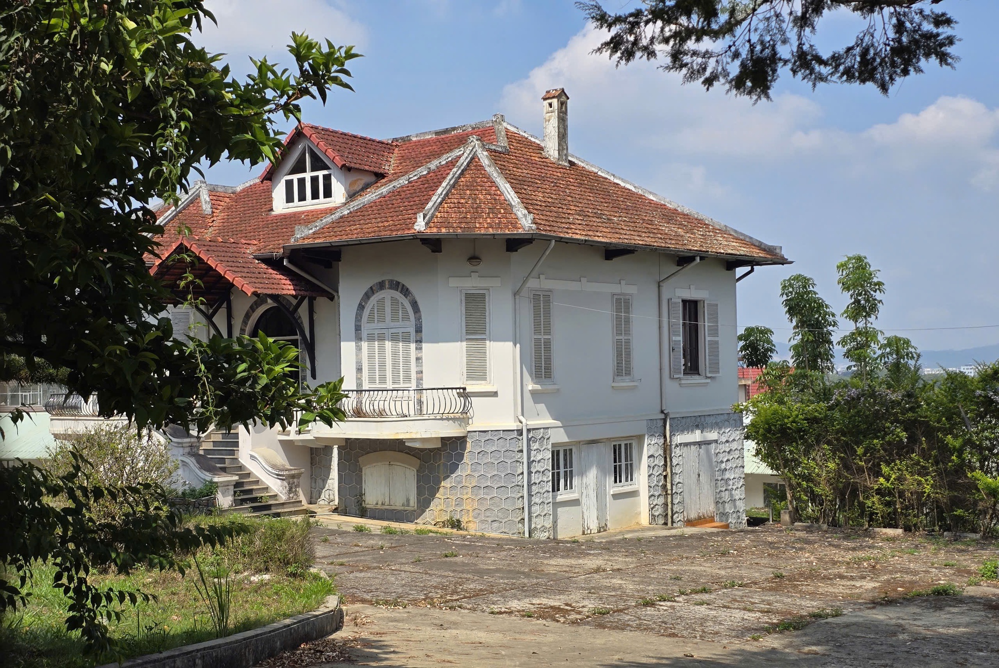 Chấm dứt dự án tổ hợp khách sạn, căn hộ cao cấp trên đất vàng Đà Lạt - Ảnh 2.